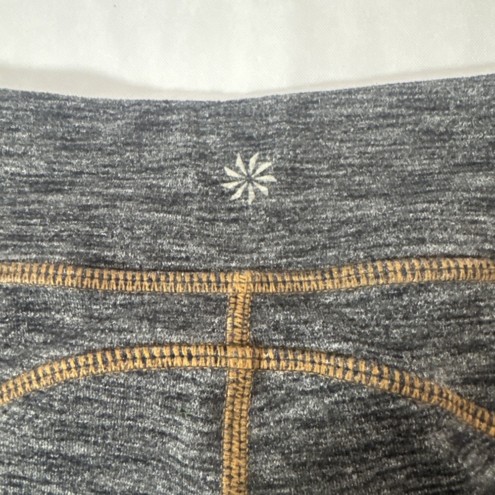 Athleta Girl Capri Leggings With Stretch Lattice Pattern Girls Size Large 12 - Picture 4 of 7